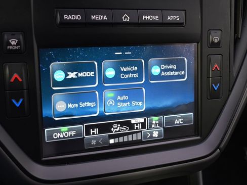 Certified 2025 Subaru Crosstrek 2.0i image 29