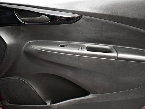 Used 2021 Chevrolet Spark LT image 35