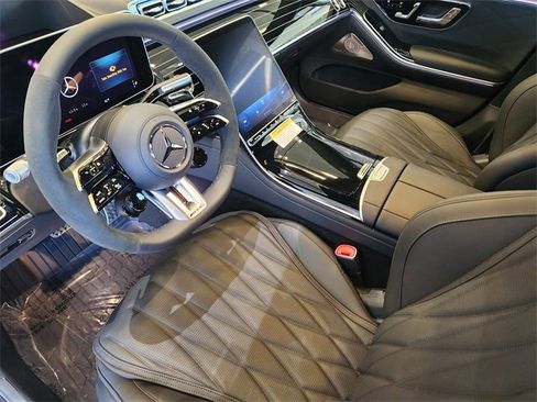 New 2025 Mercedes-Benz S 63 AMG S image 8