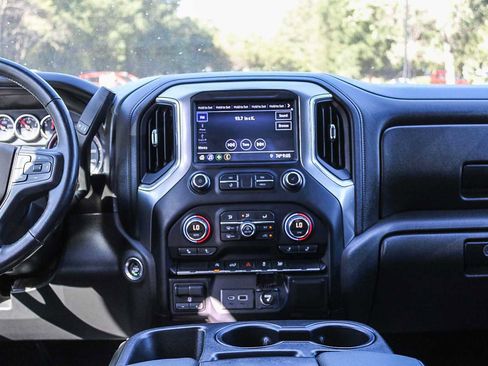 Used 2019 Chevrolet Silverado 1500 LT w/ All-Star Edition RWD image 13