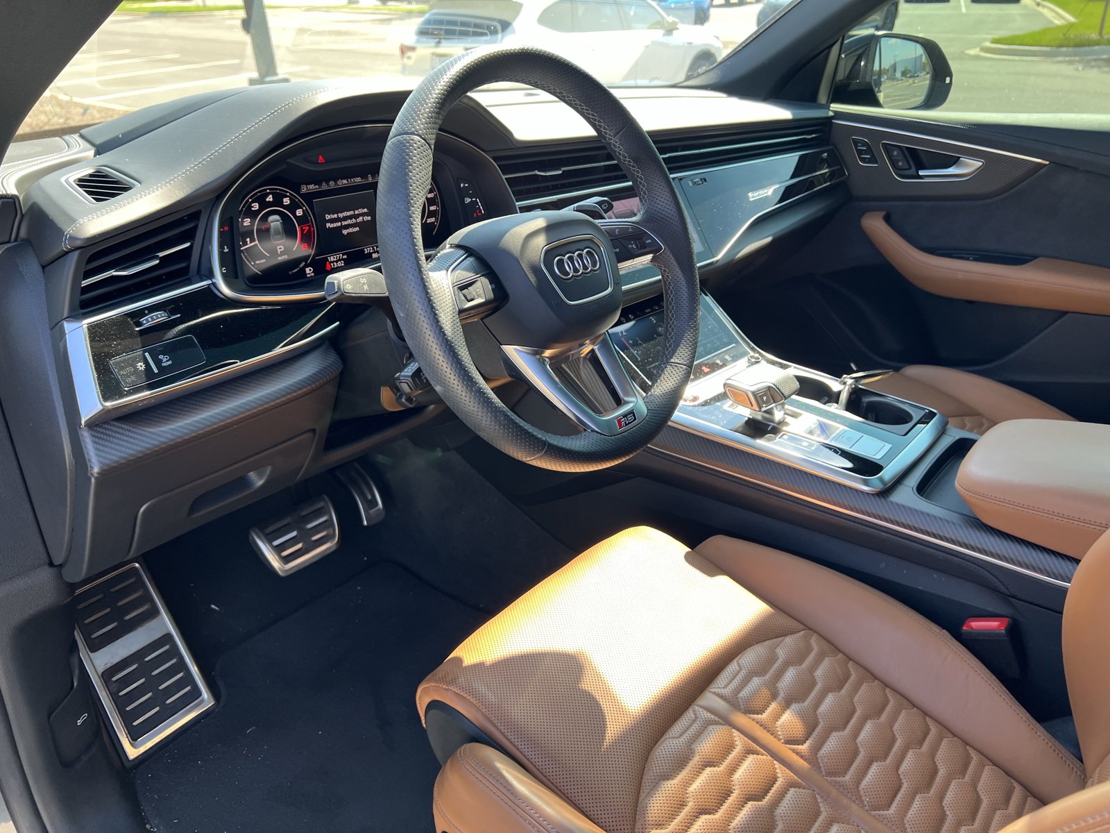 Used 2024 Audi RS Q8 AWD/4WD image 16