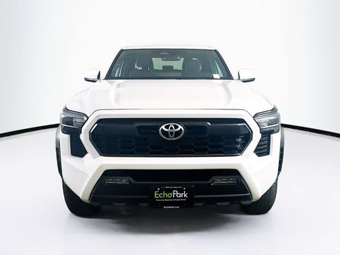 Used 2024 Toyota Tacoma TRD Off-Road AWD/4WD image 2