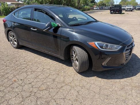 Used 2017 Hyundai Elantra Limited w/ Limited Ultimate Package 09 image 13