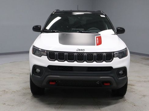 Used 2023 Jeep Compass Trailhawk w/ Trailhawk Convenience Group image 6