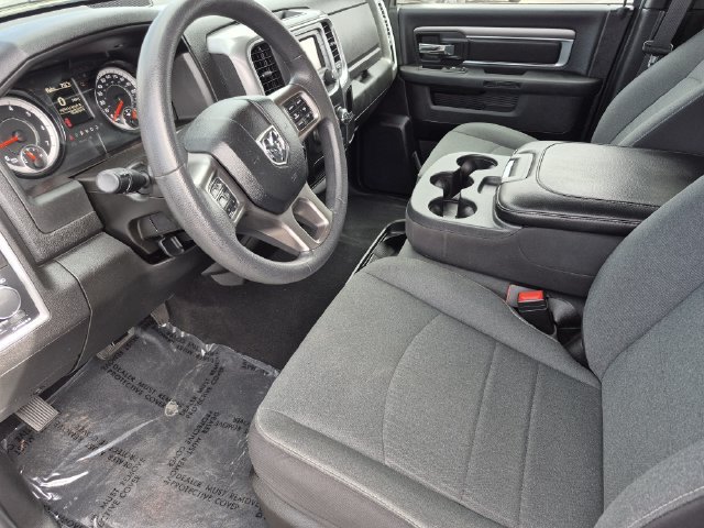 Used 2024 RAM 1500 Warlock AWD/4WD image 27