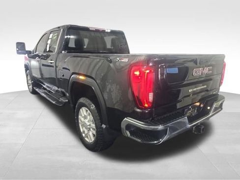 Used 2023 GMC Sierra 2500 SLT AWD/4WD image 3