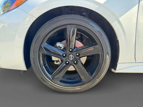 Used 2024 Nissan Sentra SR image 15