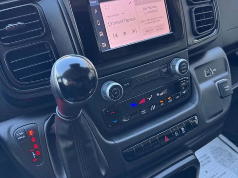 Used 2023 RAM ProMaster 2500 image 18