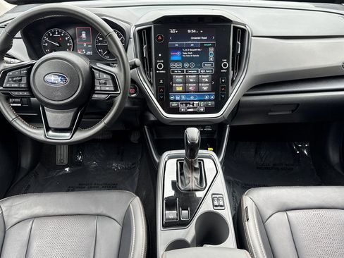 Certified 2025 Subaru Crosstrek 2.5i Limited w/ Crosstrek Mirror Package image 15