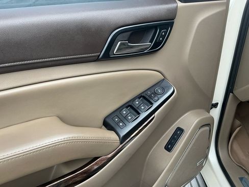 Used 2015 GMC Yukon SLT RWD image 16