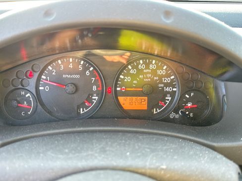 Used 2014 Nissan Frontier SV RWD image 27