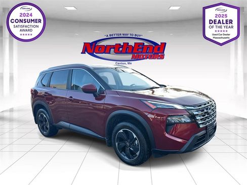 Used 2025 Nissan Rogue SV w/ SV Premium Package image 1