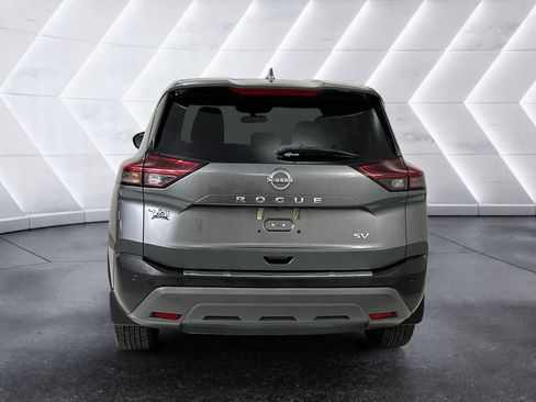 Used 2022 Nissan Rogue SV FWD image 5