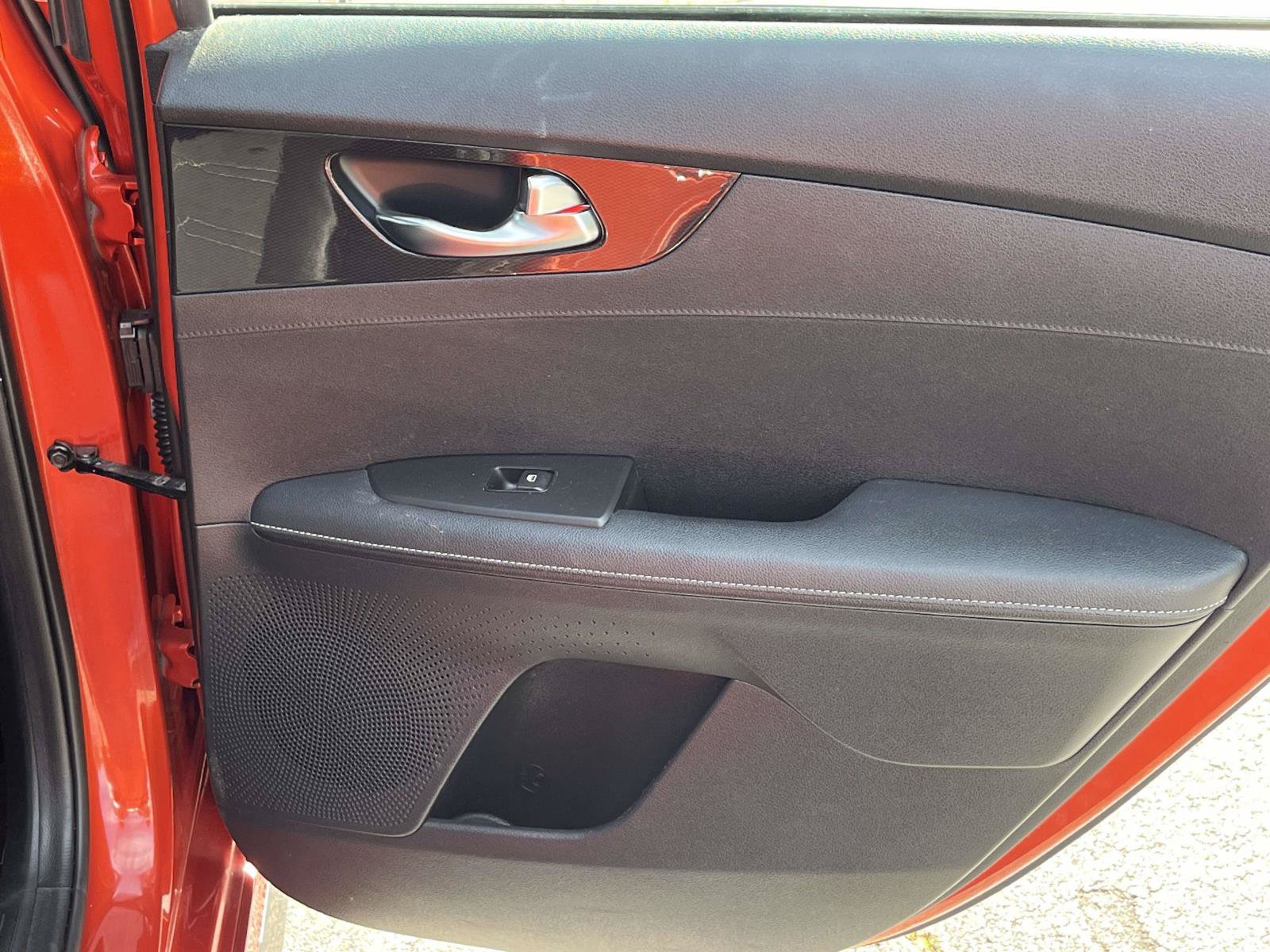 Used 2022 Kia Forte GT-Line w/ GT-Line Technology Package FWD image 19