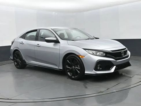 Used 2019 Honda Civic Sport image 2