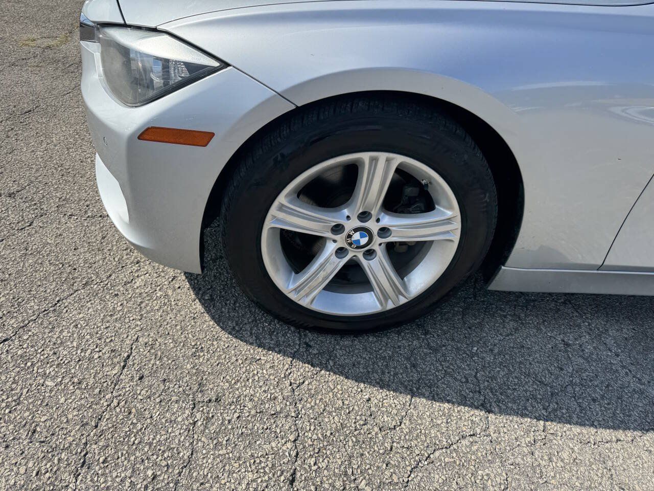 Used 2015 BMW 328i Sedan RWD image 11