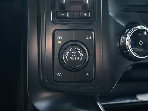 Certified 2025 Ford F150 Raptor AWD/4WD image 21