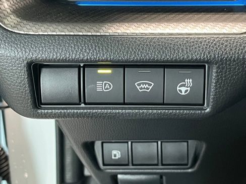 Used 2026 Toyota Prius XLE FWD image 34