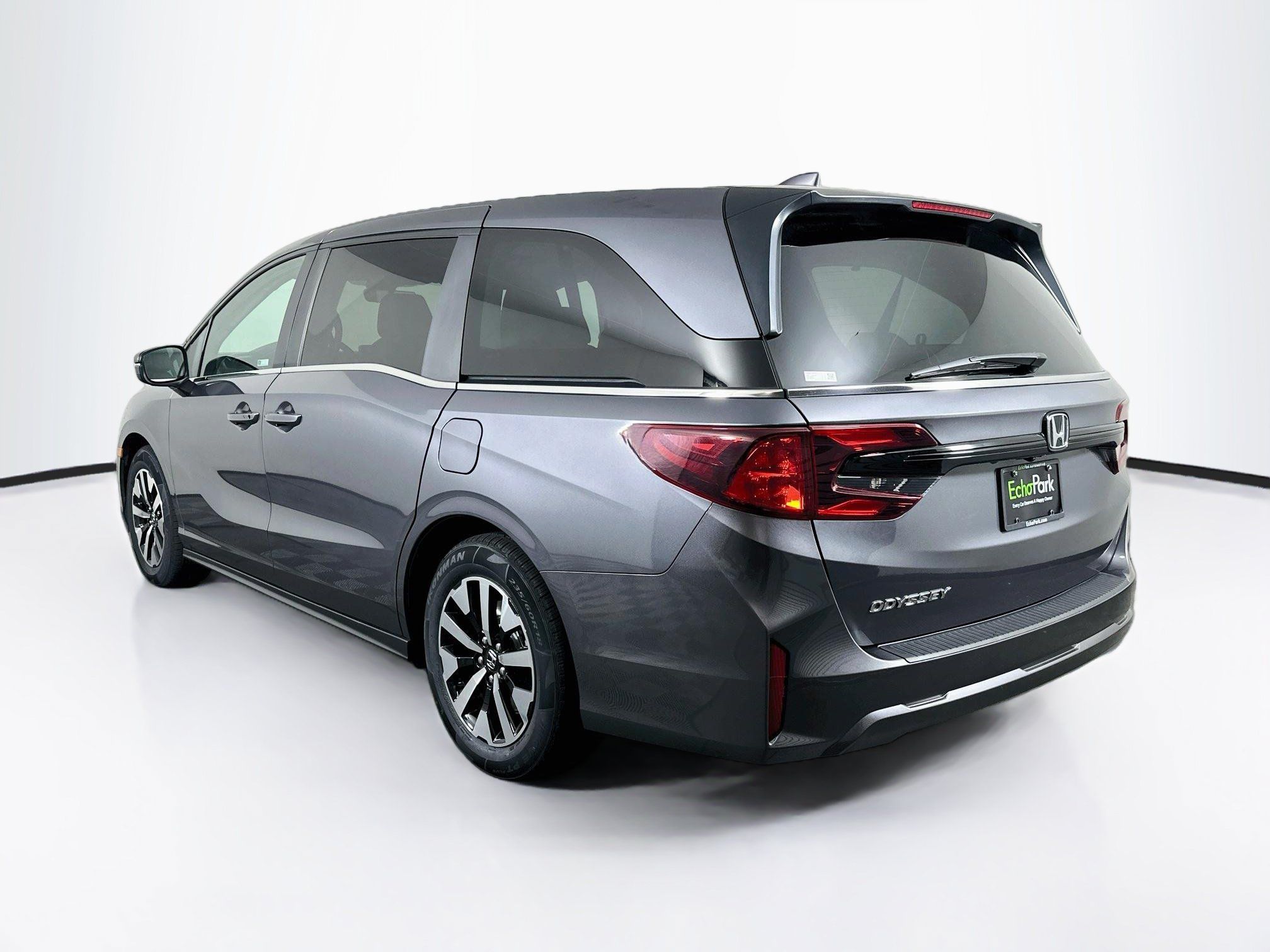 Used 2025 Honda Odyssey EX-L image 5