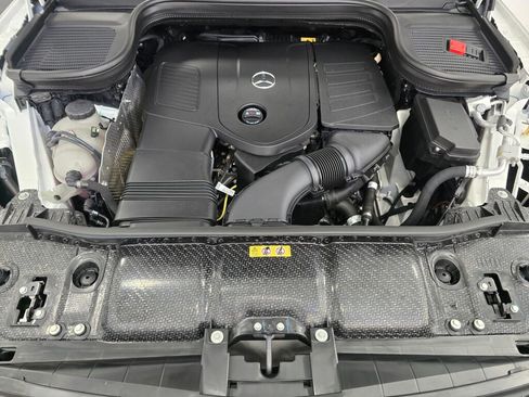 Certified 2025 Mercedes-Benz GLE 350 4MATIC image 10