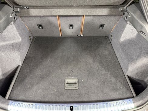 Certified 2025 Audi Q3 2.0T Premium w/ Convenience Package image 25