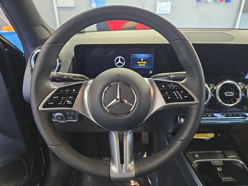 Certified 2026 Mercedes-Benz GLB 250 image 21