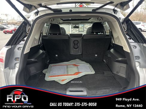 Used 2016 Nissan Rogue SL w/ SL Premium Package image 33