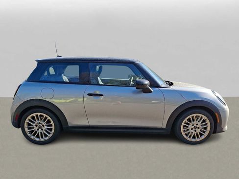 Certified 2025 MINI Cooper S image 3