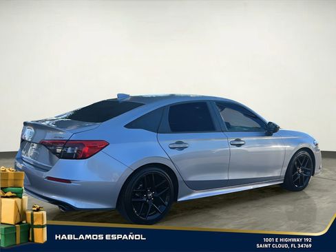 Used 2023 Honda Civic Sport image 6