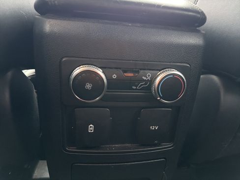 Used 2023 Ford Explorer XLT w/ Equipment Group 202A image 24