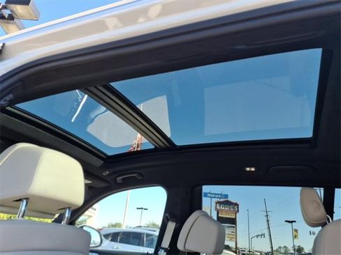 Used 2022 BMW X7 xDrive40i image 9