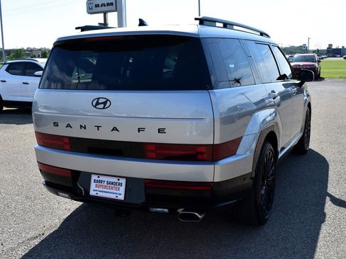 Used 2025 Hyundai Santa Fe Calligraphy FWD image 3