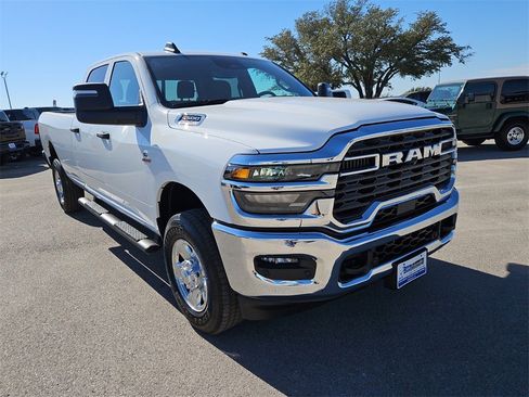 New 2026 RAM 2500 Tradesman image 10
