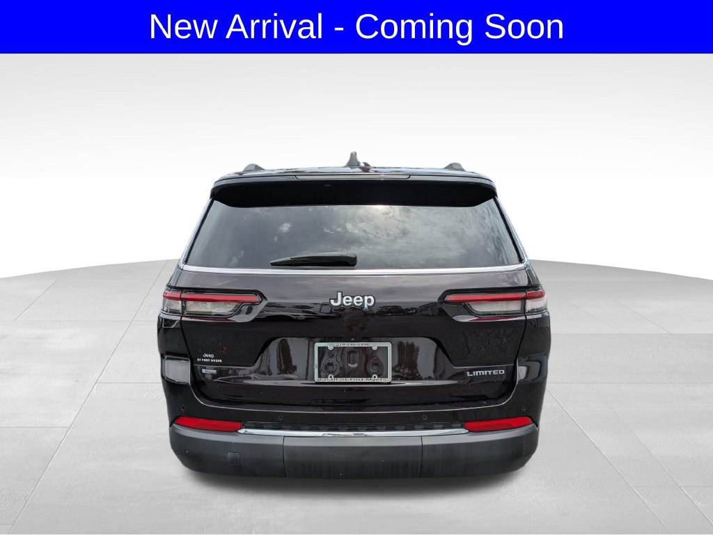 Used 2022 Jeep Grand Cherokee L Limited RWD image 3