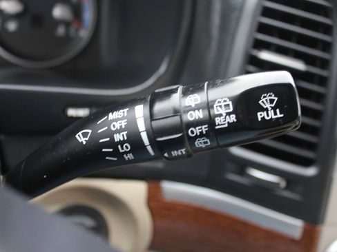 Used 2008 Hyundai Santa Fe GLS image 16