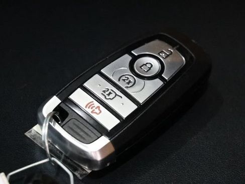 Used 2023 Ford Expedition Platinum AWD/4WD image 42