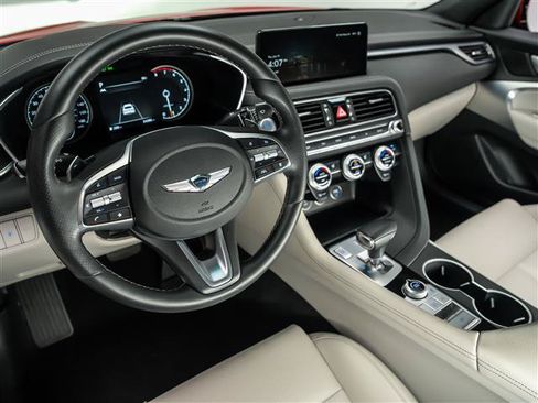Used 2023 Genesis G70 2.0T RWD image 16