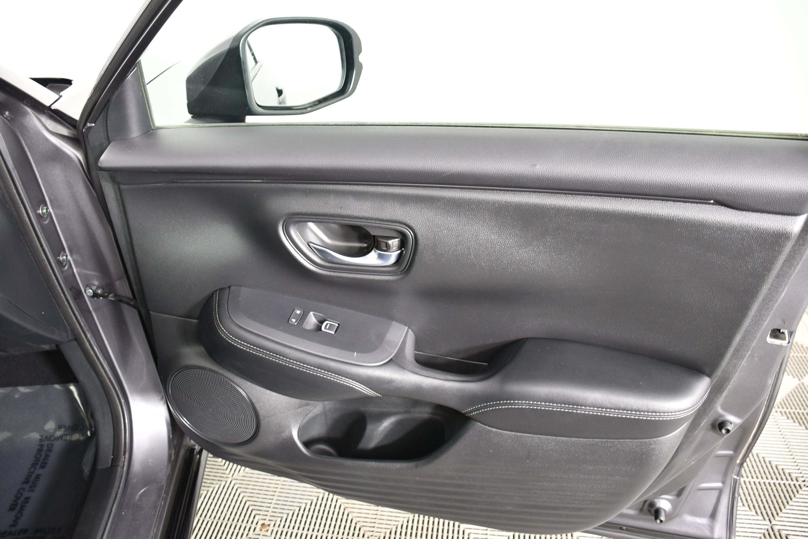 Certified 2023 Honda HR-V EX-L image 38