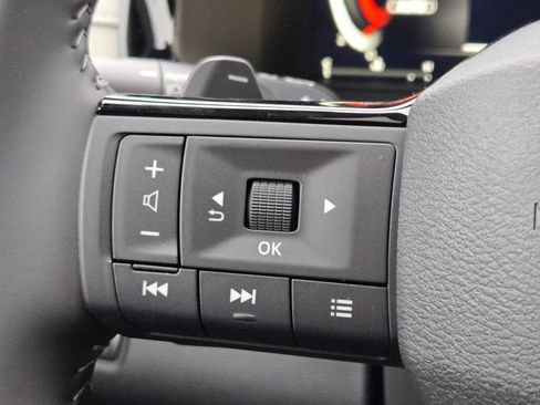 New 2026 Nissan Pathfinder SL AWD/4WD image 27
