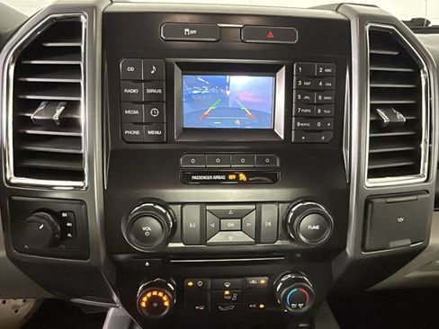 Used 2015 Ford F150 XLT w/ Equipment Group 301A Mid AWD/4WD image 27