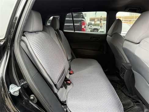 Used 2023 Toyota Corolla Cross S image 33