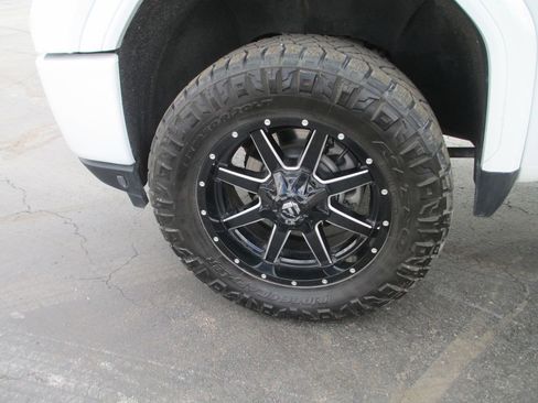 Used 2020 GMC Sierra 2500 Denali w/ Denali Ultimate Package AWD/4WD image 15