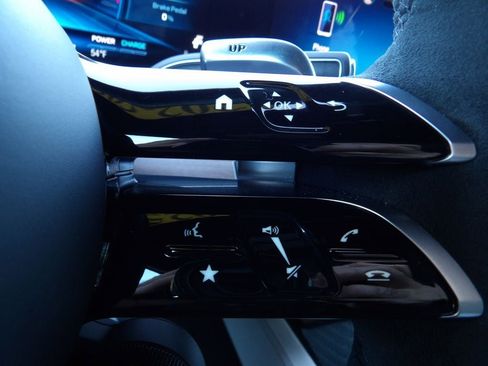 Used 2025 Mercedes-Benz GLS 63 AMG 4MATIC image 20