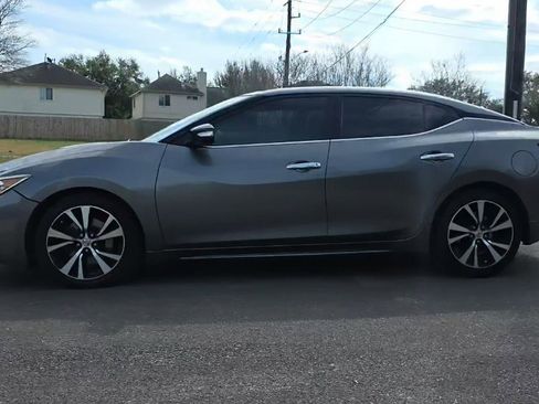 Used 2016 Nissan Maxima Platinum image 6