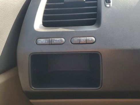 Used 2010 Honda Civic LX image 27