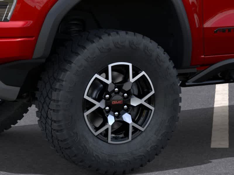 New 2026 GMC Canyon AT4X w/ LPO, Black Badging Package AWD/4WD image 9