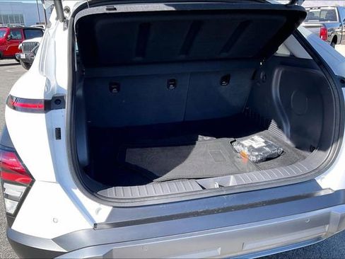 Used 2024 Hyundai Kona Limited image 34