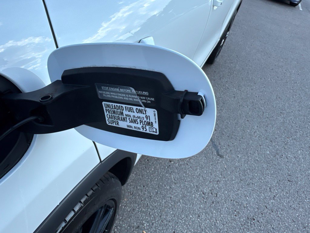 Used 2012 Porsche Cayenne AWD/4WD image 87