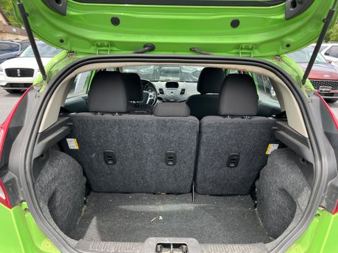 Used 2015 Ford Fiesta SE w/ Comfort Package FWD image 13