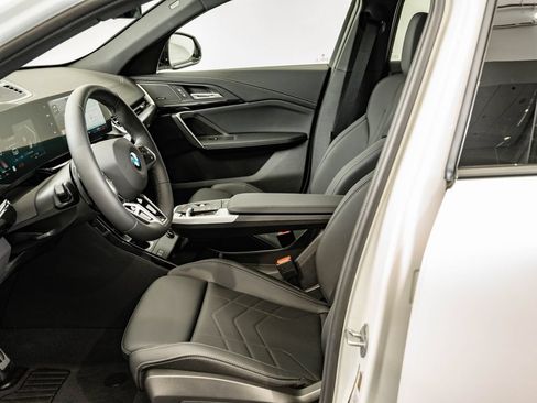 New 2026 BMW X2 xDrive28i w/ Technology Package AWD/4WD image 22